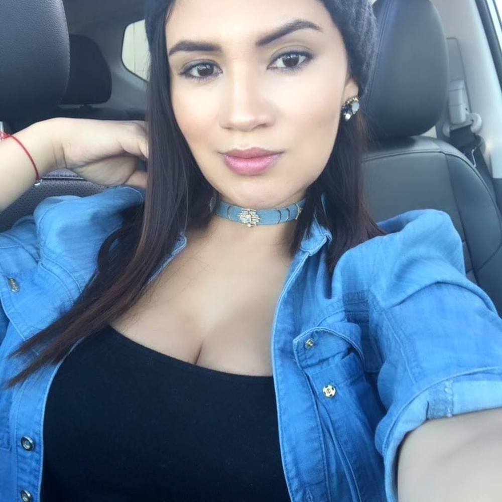 Meet your Posher, Mayra